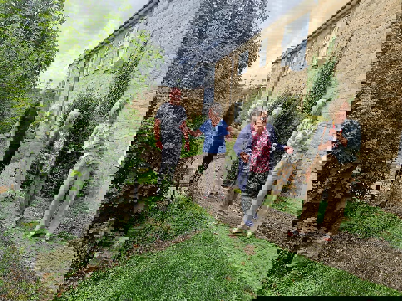 649Bd409 457A 4Aa3 8777 071E4c271b07